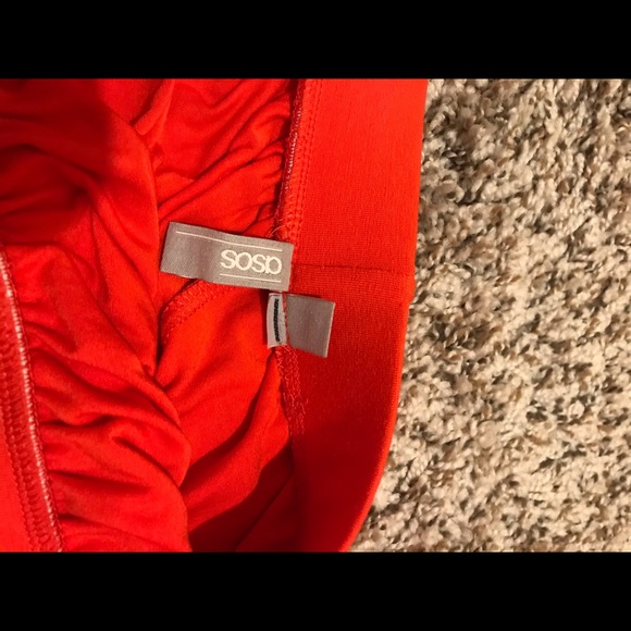 2 Soft ASOS skirts - Picture 5 of 6